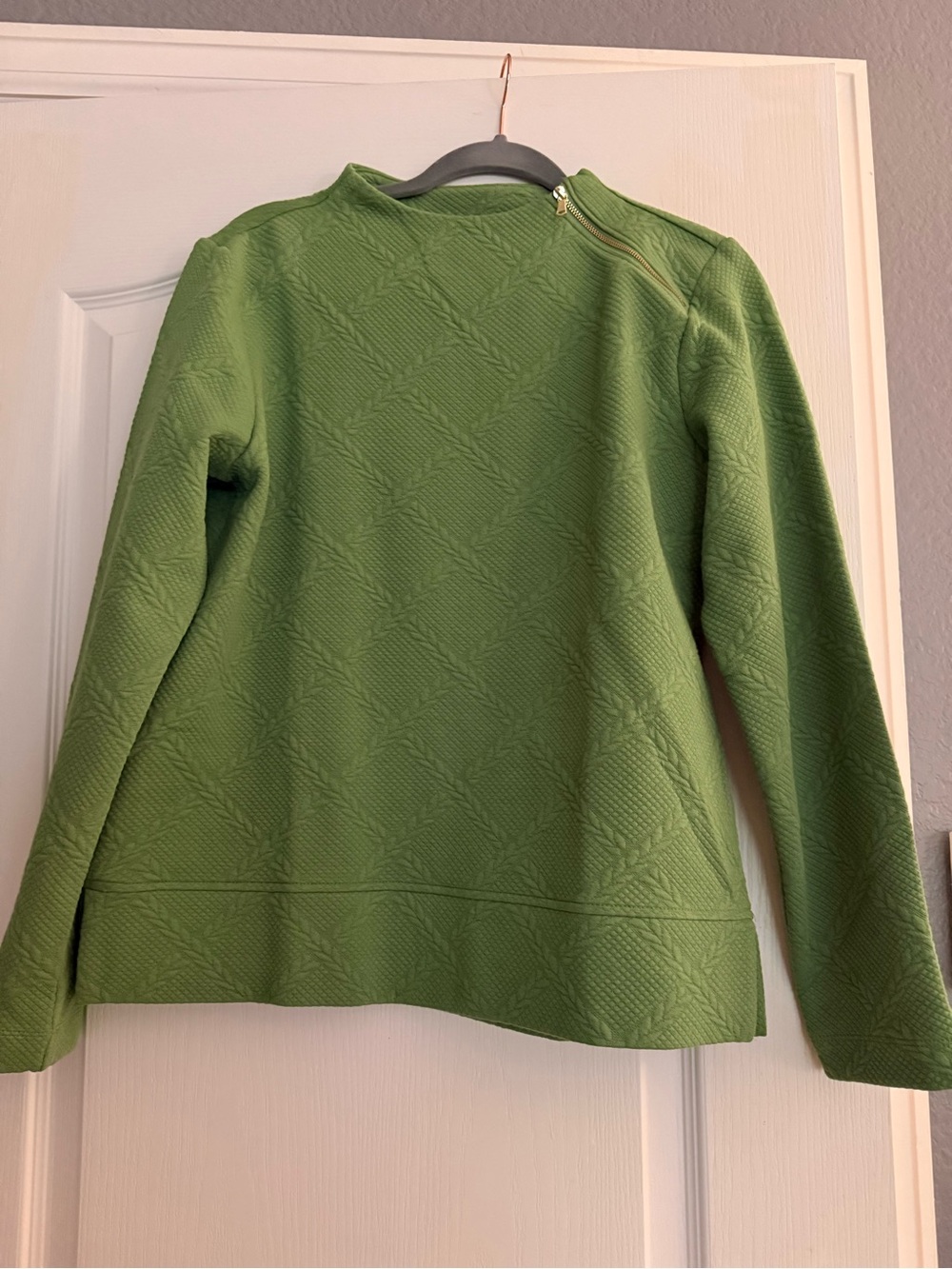 Talbots Green Quilted Long-Sleeve Top with Shoulder Zip
